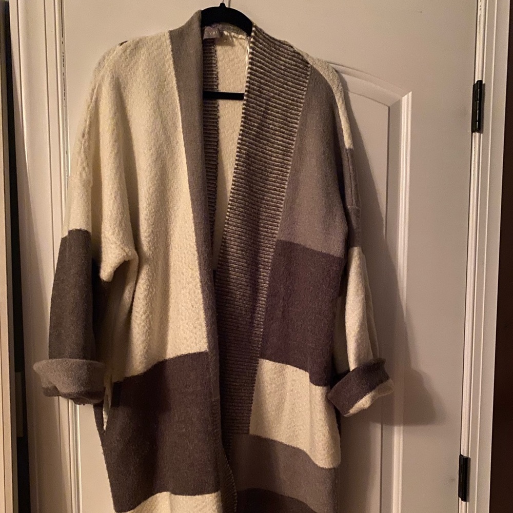 Cyrus women’s cardigan